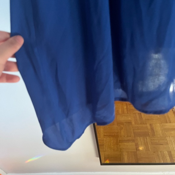 Business Top - Picture 6 of 6